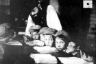 Cheder na ul. Wesołej 1925 http://www.bodzentyn.net/pages/?p=history&up=rb Yad Vashem